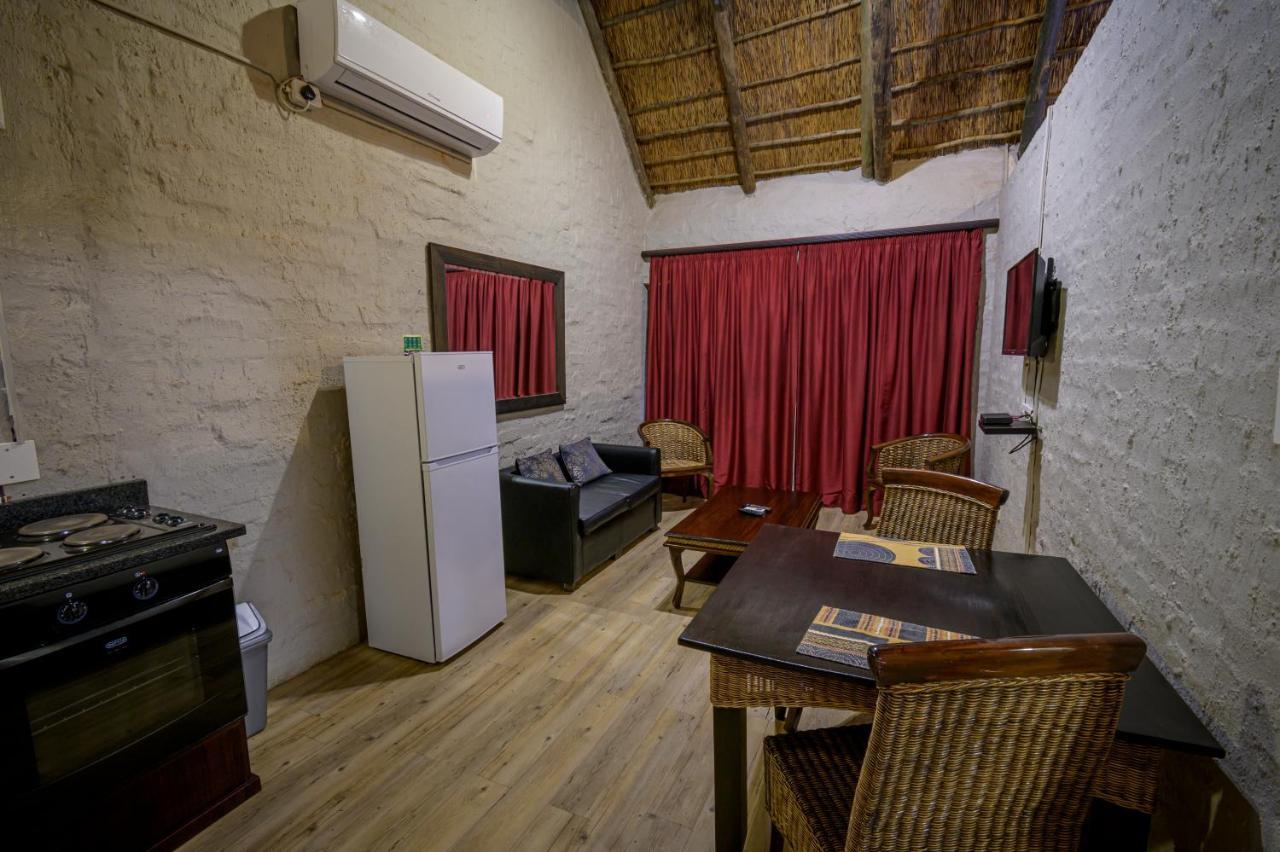 Bains Lodge Блумфонтейн Экстерьер фото