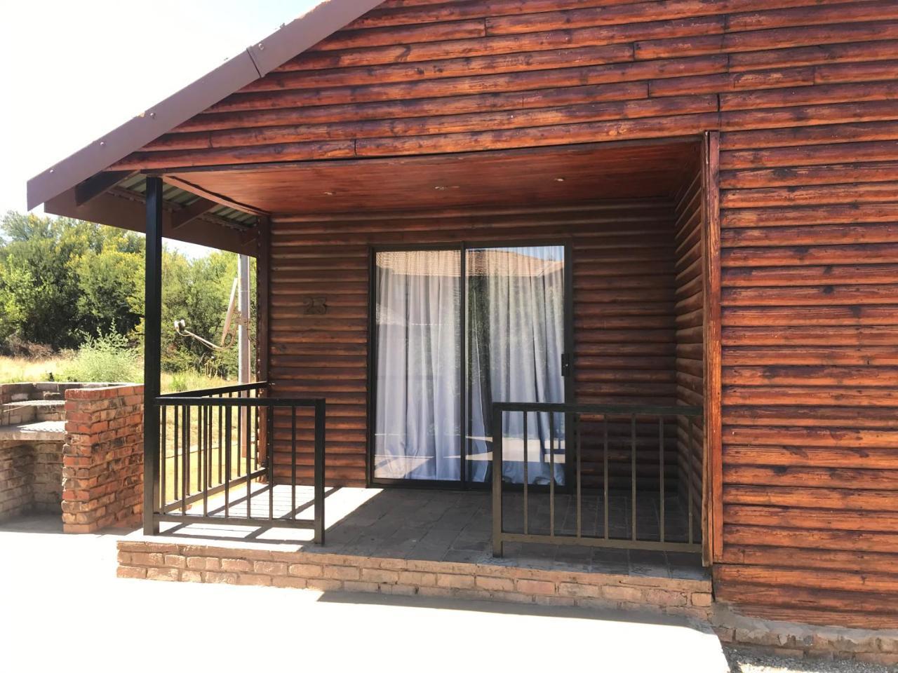 Bains Lodge Блумфонтейн Экстерьер фото